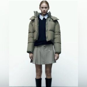 NWT cropped puffer coat from Zara.